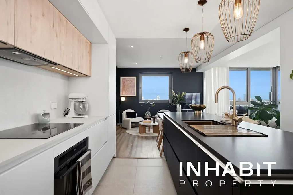 East Perth 2房  Sky-High Luxury with River & City Views | 16th Floor | 116sqm of Indoor-Outdoor Living