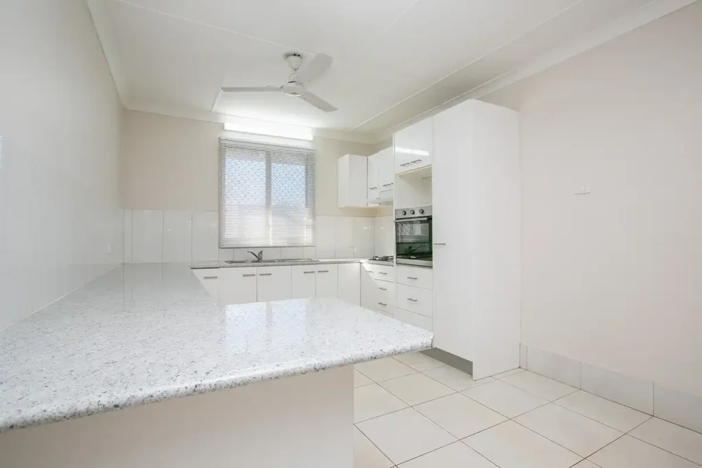 South Hedland 3房  $875 per week Lease until August 2026!!!! Affordable, Neat & Tidy Family Home!!