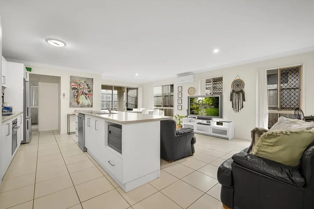 10D Lisa Crescent, Coomera, QLD 4209