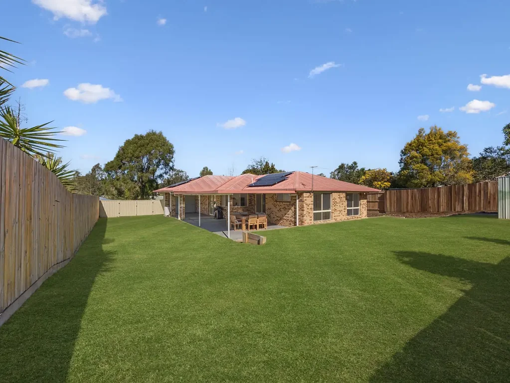 Yamanto 3Kwarto Spacious Family Living With Side Access