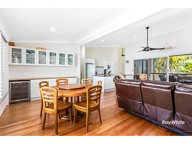 49 Kiama Avenue, Bangalee, QLD 4703, 4 slaapkamers, 2 badkamers, House