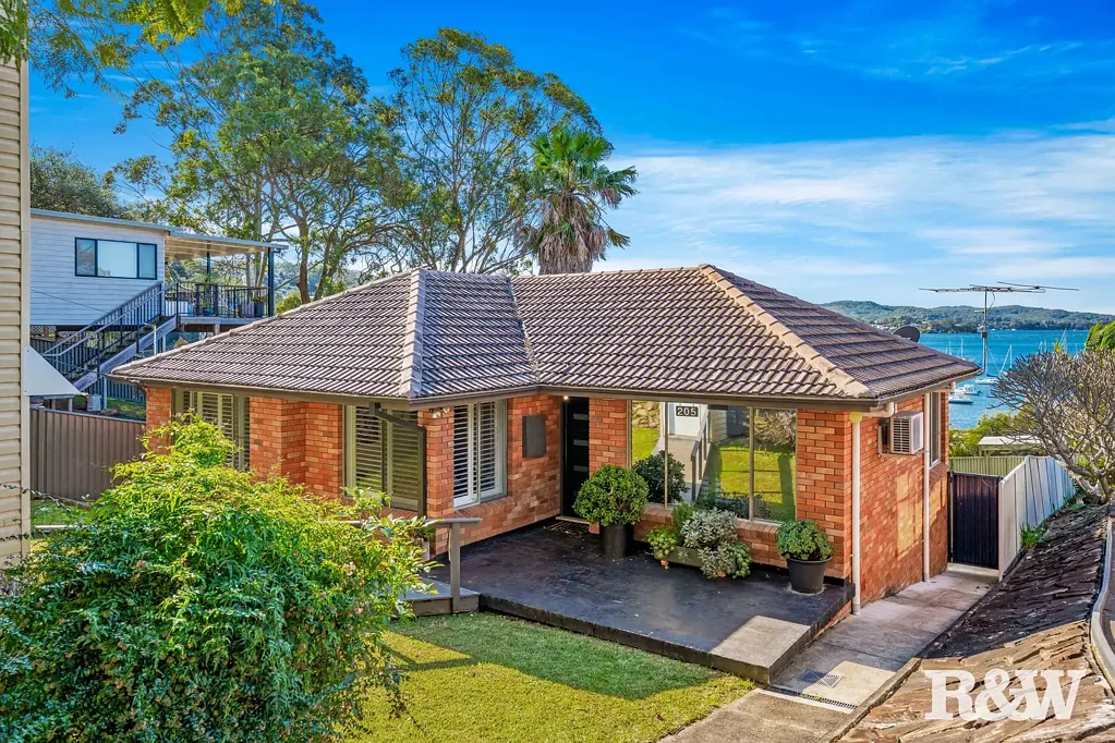 205 Glenrock Parade, Koolewong, NSW 2256