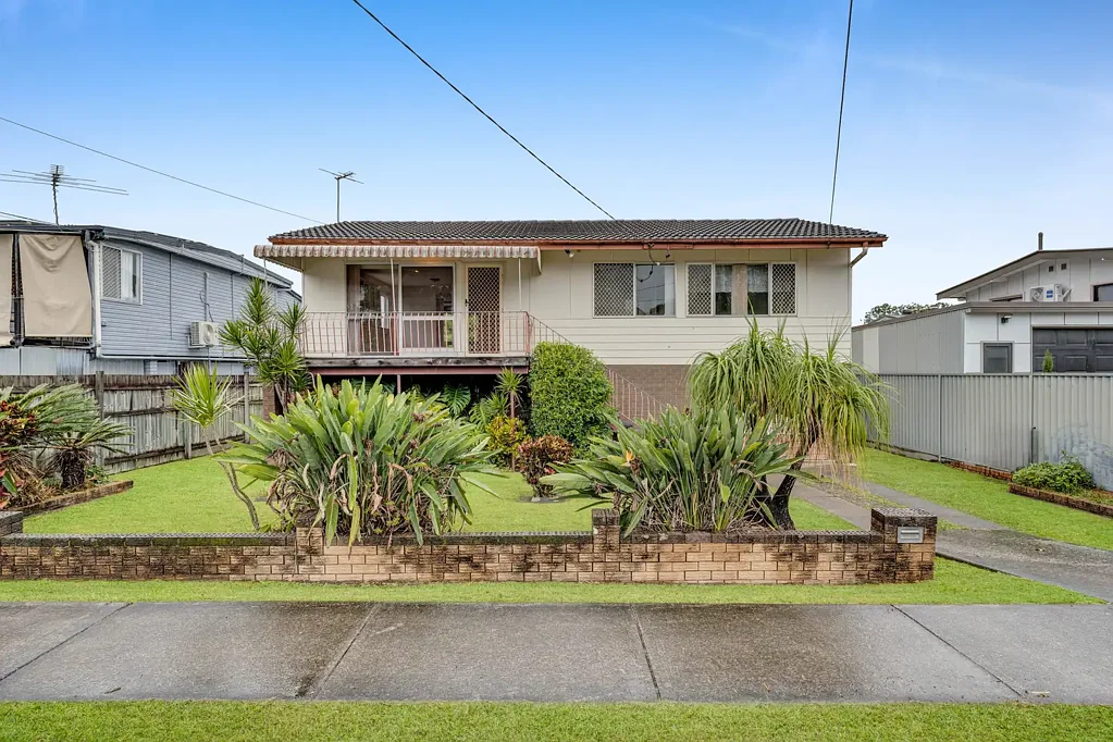 121 Mayes Avenue, Kingston, QLD 4114