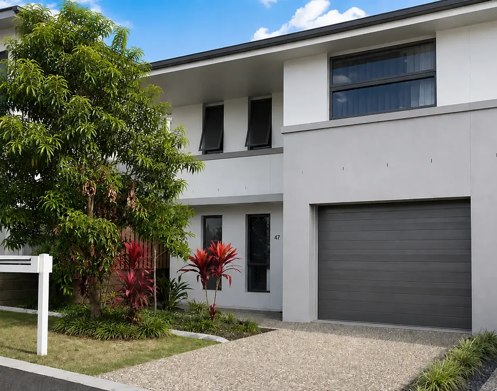 SPACE, STYLE & SERIOUS CONVENIENCE — YOUR RICHLANDS LIFESTYLE STARTS HERE!