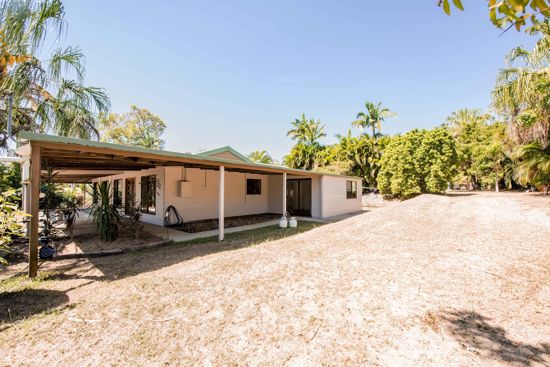 24 WINDSOR DR, HAY POINT QLD 4740, 0 rūma, 0 rūma horoi, House