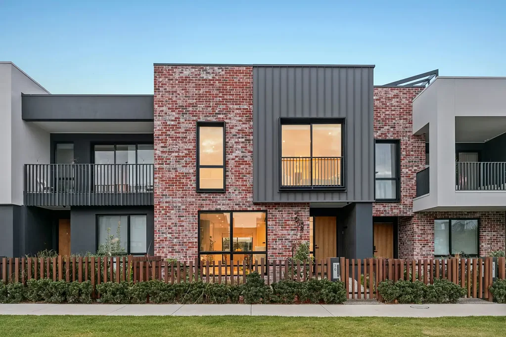 Altona North 3ਬੈੱਡਰੂਮ Designer Residence in a Premium Lifestyle Pocket