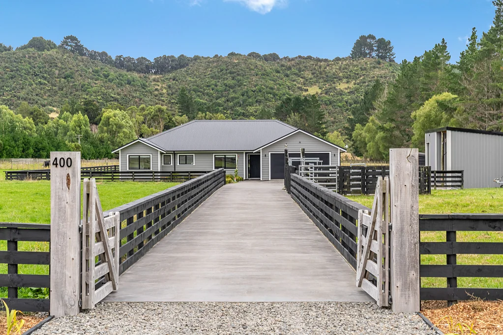 400 Katherine Mansfield Drive, Blue Mountains, Upper Hutt, Wellington