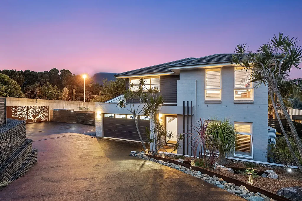 26 Phillips Avenue, West Wollongong, NSW 2500