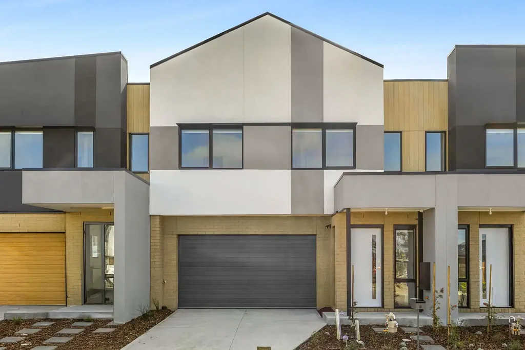 Armstrong Creek 4房  Brand new townhome- modern living made easy!