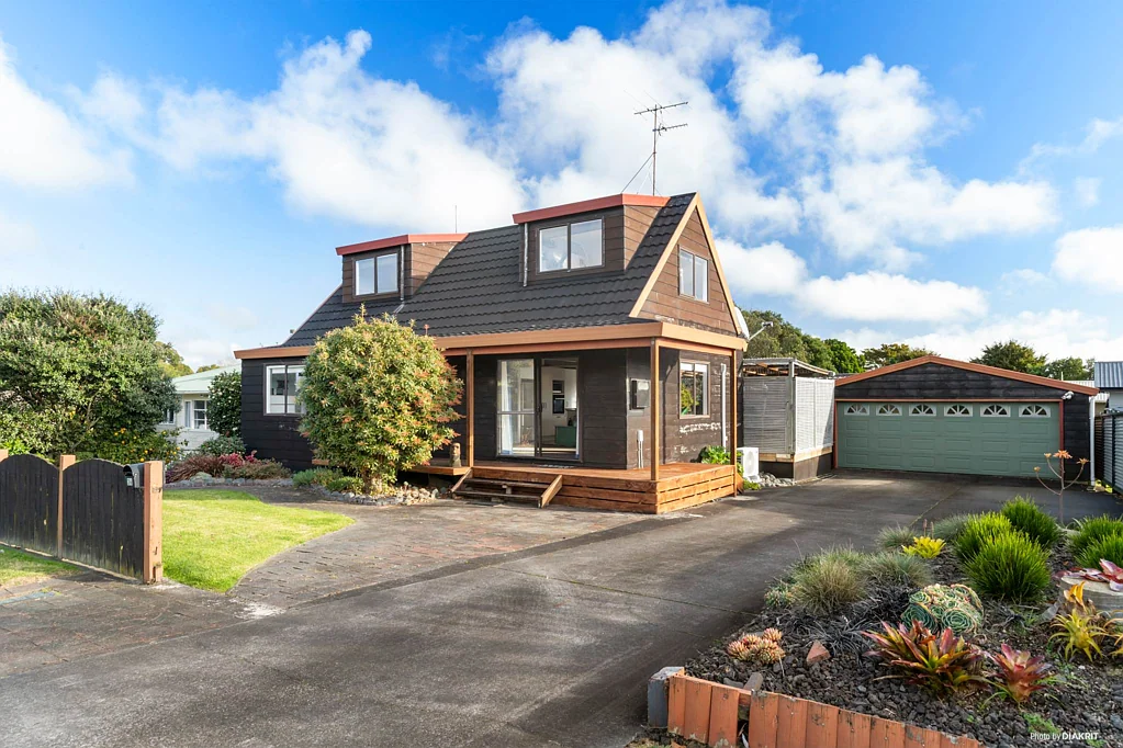 Waiuku 3房  If You're Looking for Multi-Generational Livin...