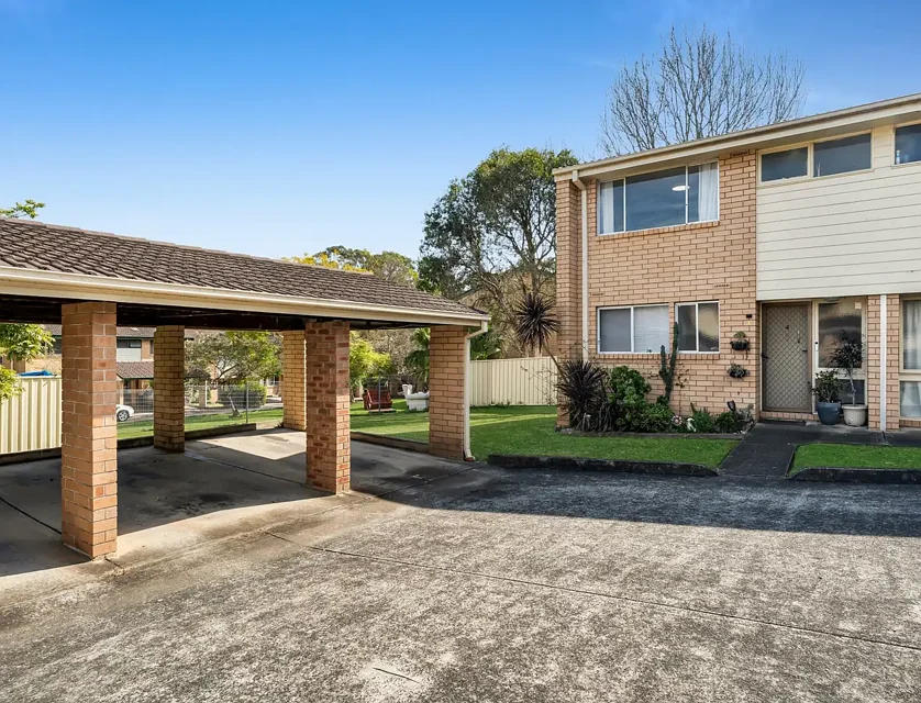4/34A Saywell Road, Macquarie Fields, NSW 2564, 3部屋, 1バスルーム, Townhouse