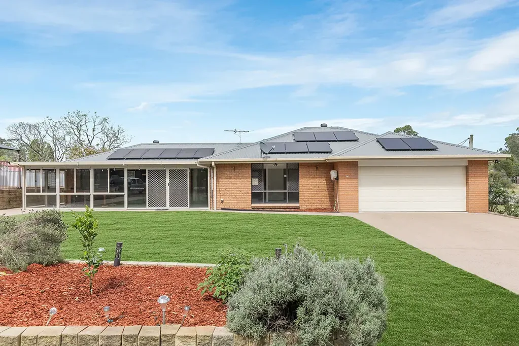 2 Coronation Street, Kurri Kurri, NSW 2327