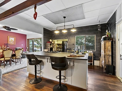 869 Beachmere Road, Beachmere, QLD 4510, 3 Schlafzimmer, 2 Badezimmer, House