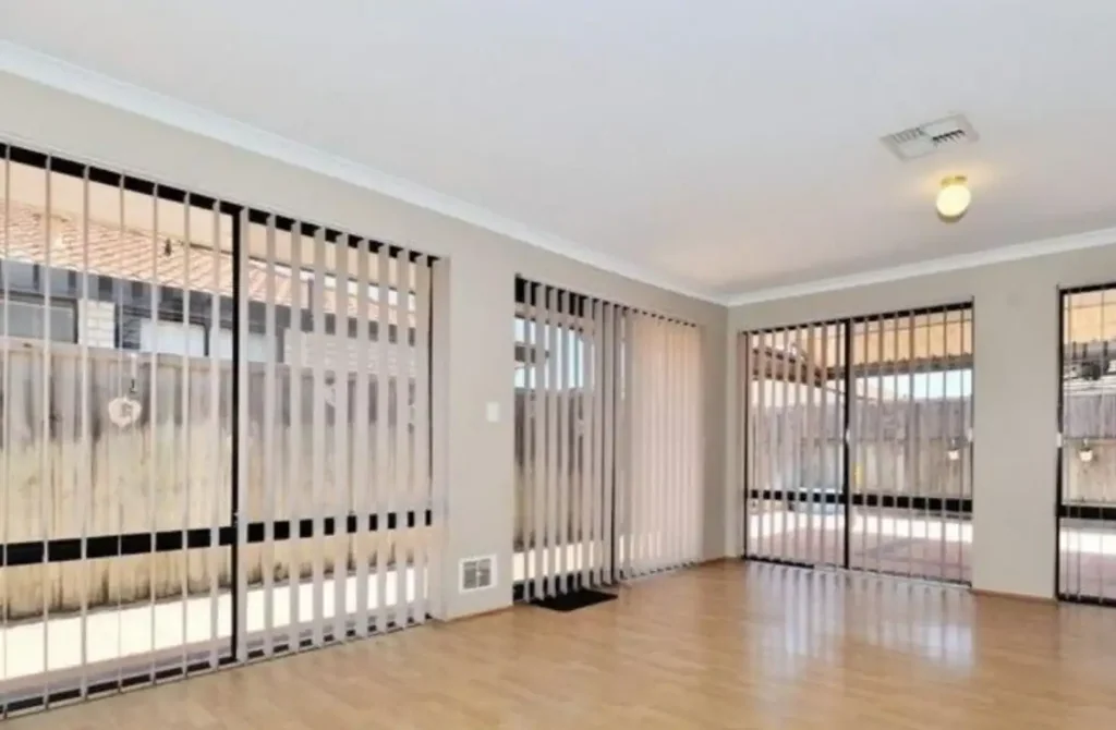 Ellenbrook 4房  Spacious Family Living in the Heart of Ellenbrook - Property Tenanted Until 13th January 2027 at $650 per week