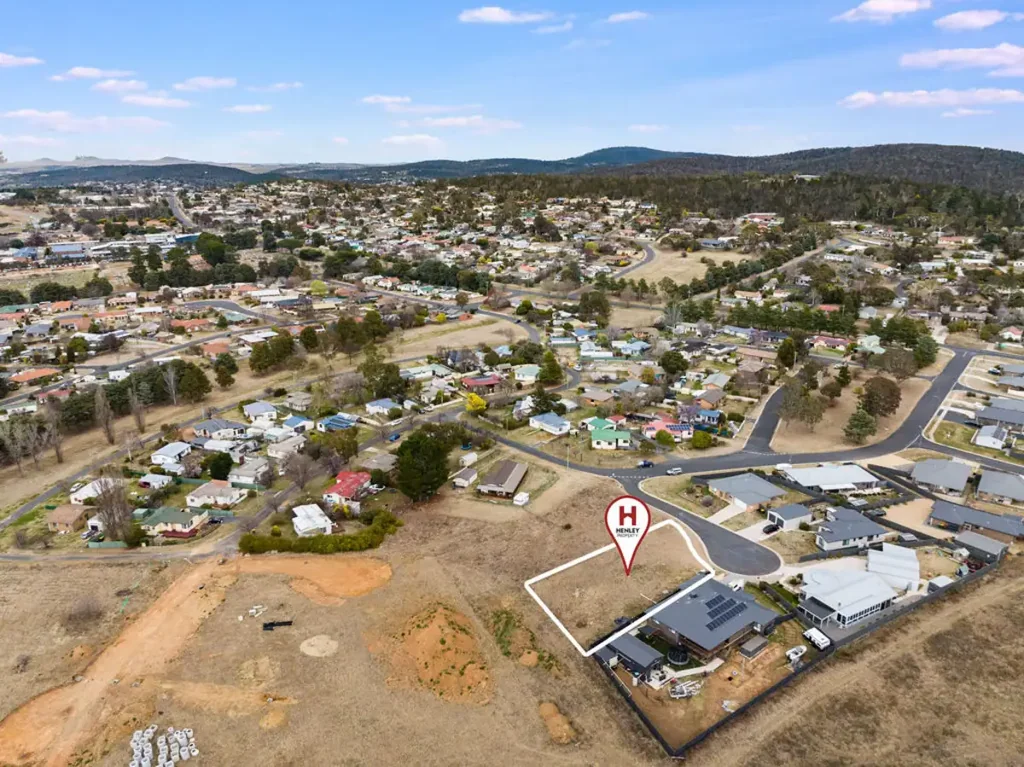 Cooma  So much "Moore" to Love....