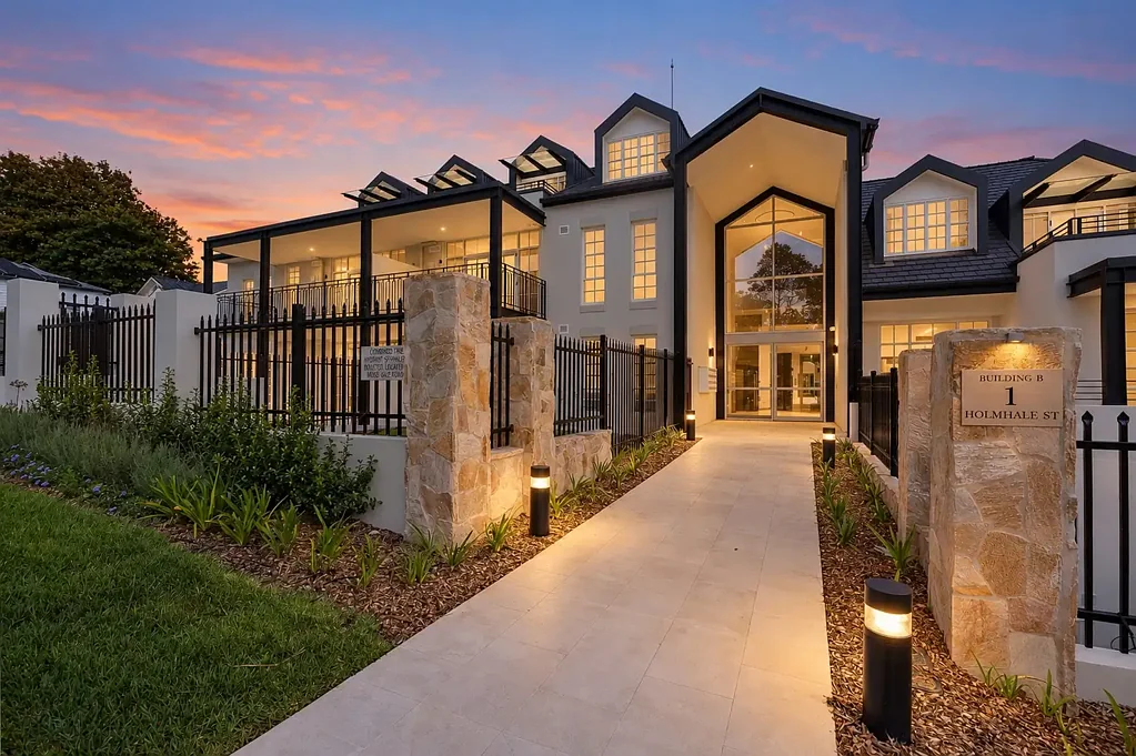 Bowral 3कमरा Luxury Penthouse Living in the Heart of Town!