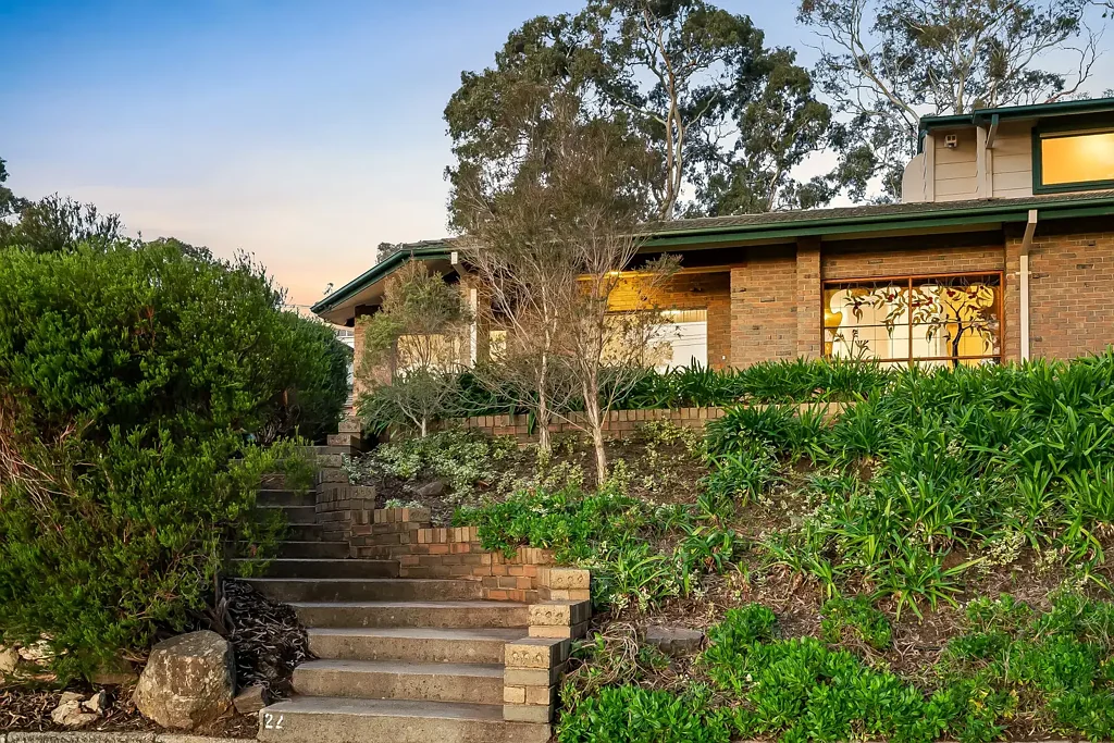 22 Mingara Avenue, Stonyfell, SA 5066
