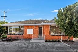1/14-16 Warrigal Road, Parkdale