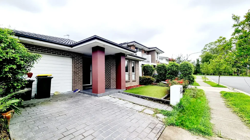 Stunning 4-Bedroom Family Home in Bungarribee!!!