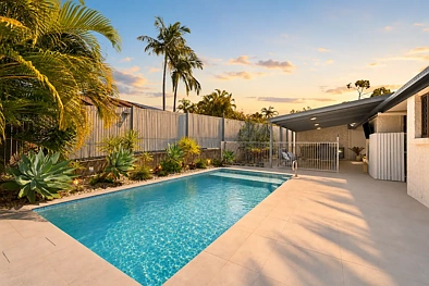 Robina 4 Bedroom Resort-Style Living on a Generous 800m² Block!!