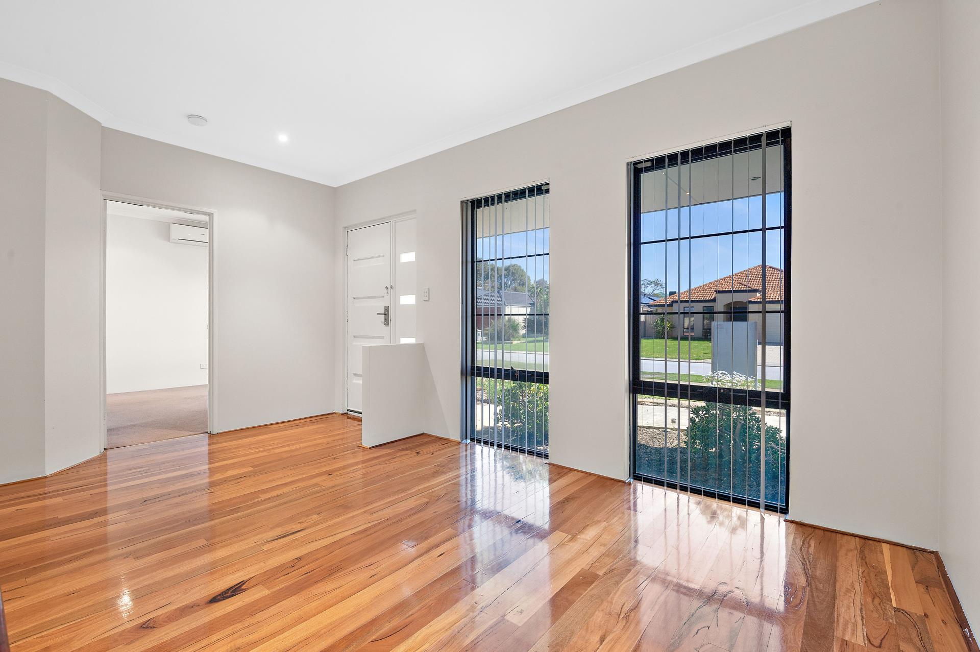 6 KINLOCH PASS, AUBIN GROVE WA 6164, 0房, 0浴, House