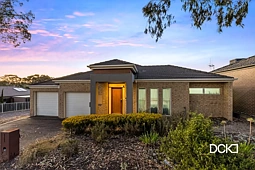 7 Harley Street, Strathdale