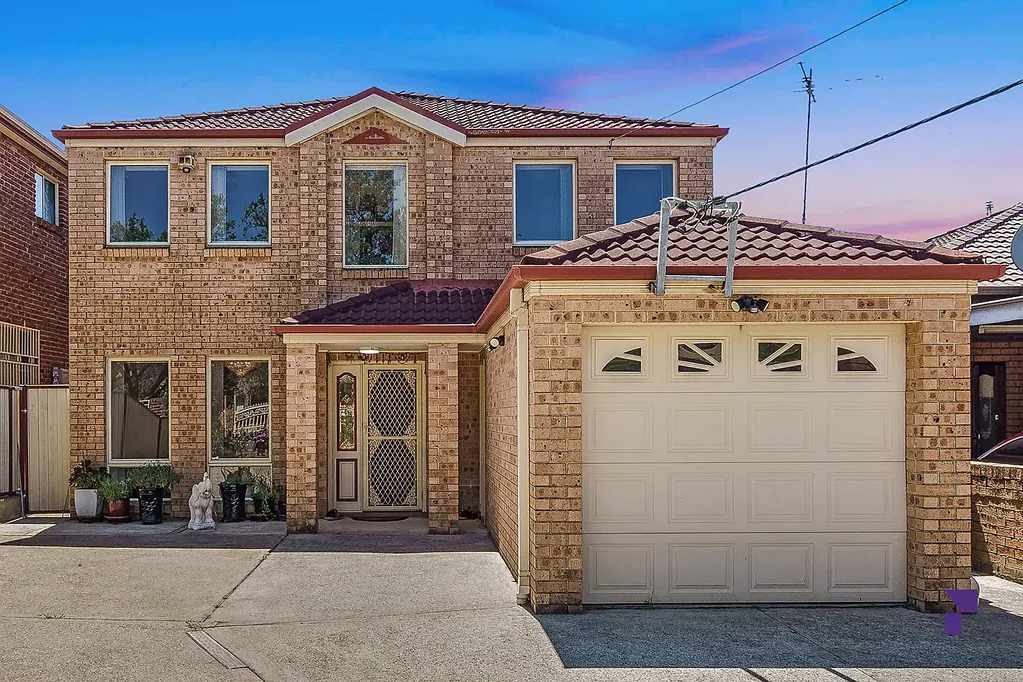 61 Old Kent Road, Greenacre, NSW 2190
