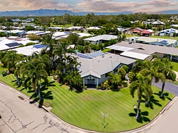 30 Warland, Kirwan