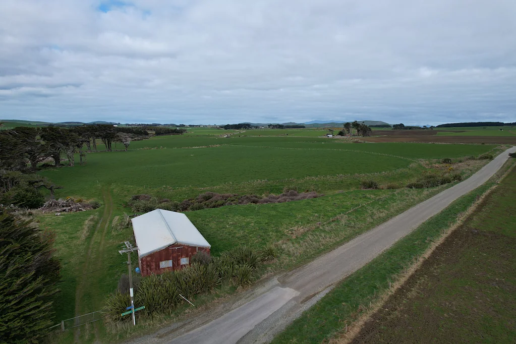 Orepuki Farming with sea views