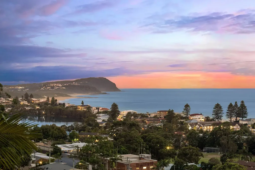 Terrigal 4ห้องนอน More than a home, a lifestyle