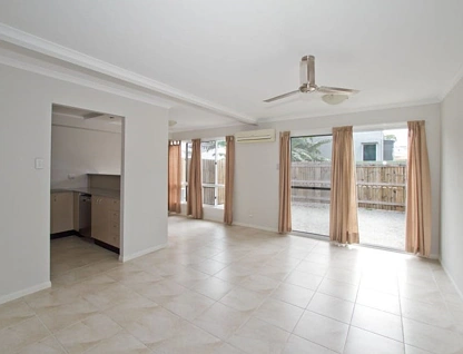 2/1095 South Pine Road, Everton Hills, Brisbane - Northern Region , 3房, 2浴, Townhouse