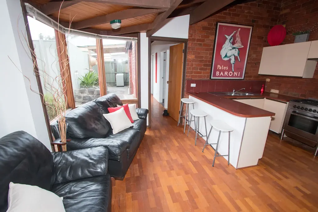 FULLY FURNISHED 6BR HOUSE IN BALACLAVA