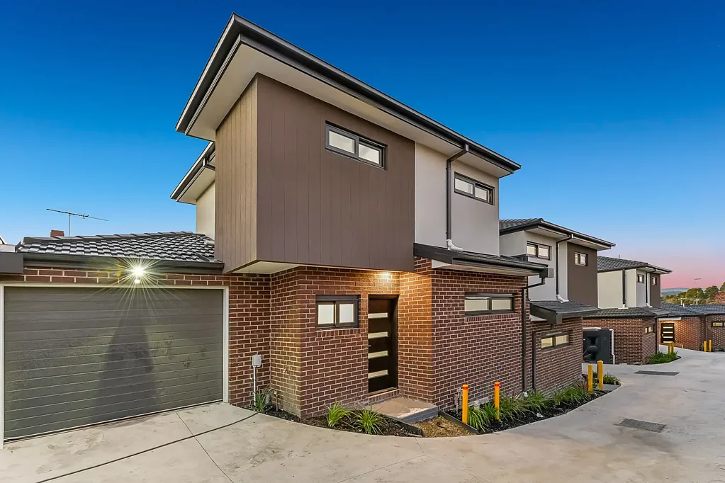 Dandenong 2 Slaapkamer Brand New Living in One of Dandenong's Finest Pockets