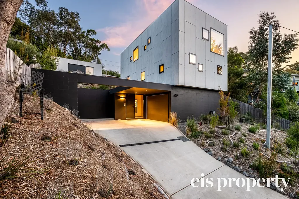 482 Huon Road, South Hobart, TAS 7004