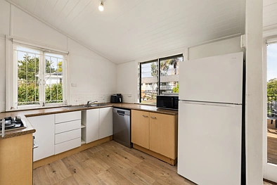 210 Ferguson Road, Seven Hills, QLD 4170, 3房, 1浴, House