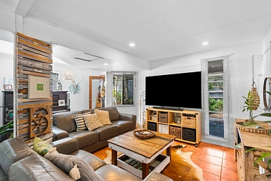 客厅 - 112 Biggs Avenue, Beachmere, QLD 4510