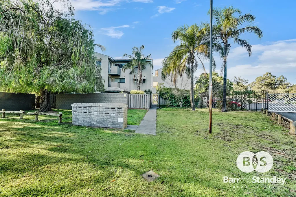 45/1 Stallard Place, Withers, WA 6230