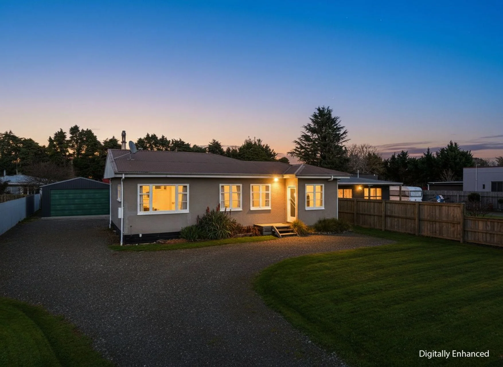 Takapau 2chambre Space, shedding and serious value