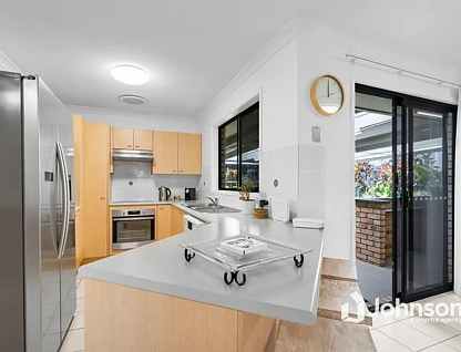 11 Macedon Street, Hemmant, QLD 4174, 4 Kuwarto, 1 Banyo, House