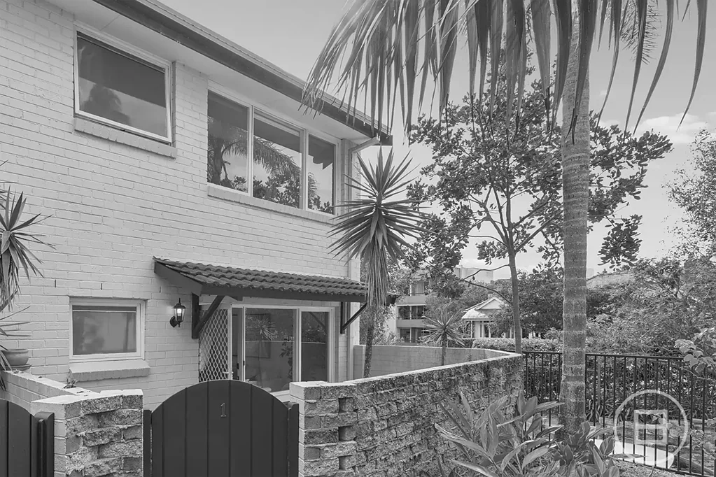 Manly 2chambre Auction Saturday 12th Sep at 11am