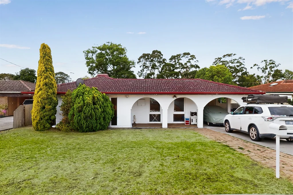 Lynwood 3 Slaapkamer Big Block in Prime Lynwood Location!
