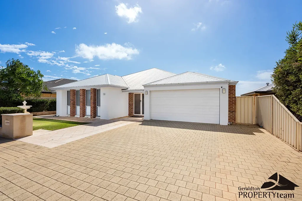 14 Yolanda Edge, Wandina, WA 6530