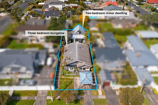 72 Eversleigh Road, Belmont, North Shore City