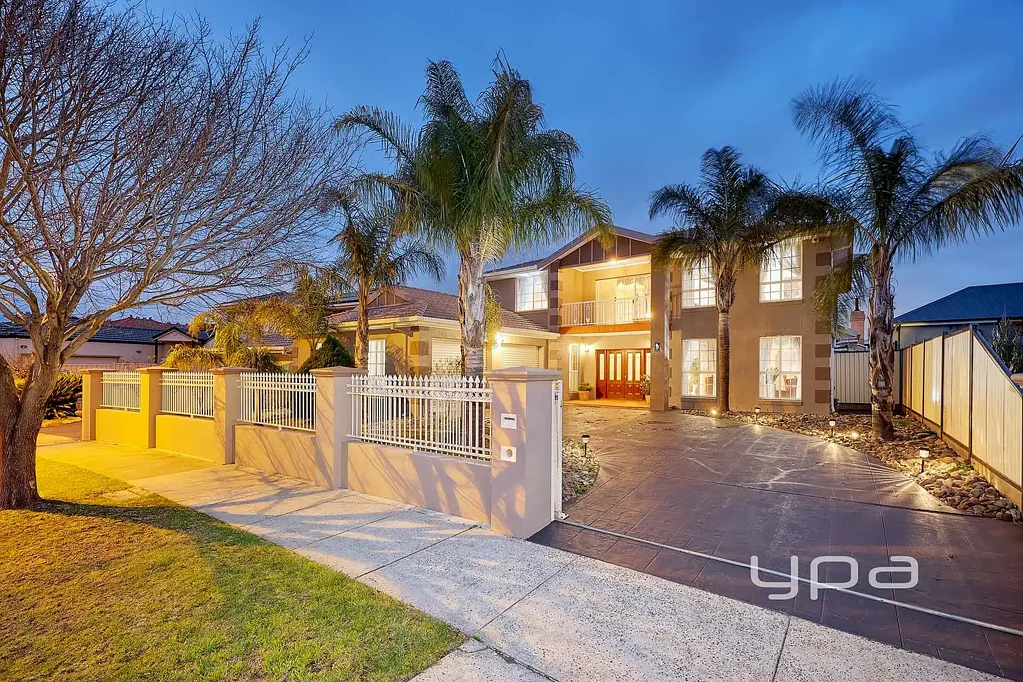 Greenvale 5房  Space, Style & City Views in the Heart of Greenvale