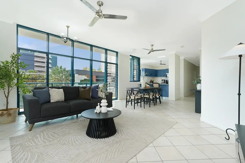 Modern unit in the heart of the city