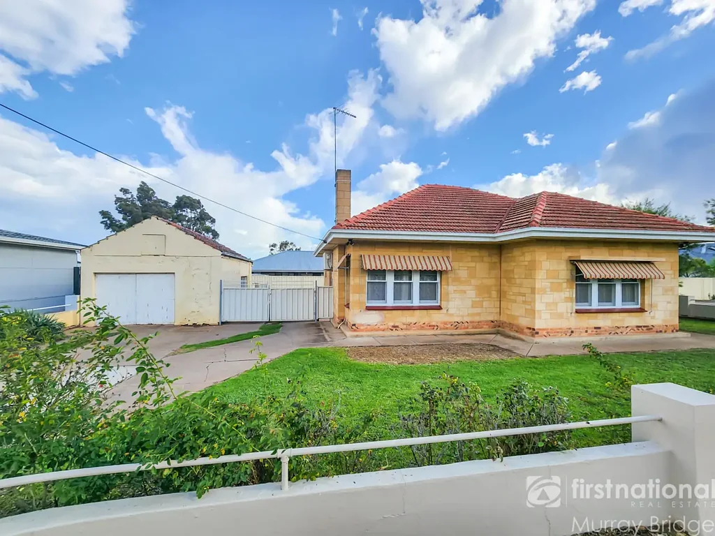 Murray Bridge 3房  NEW PRICE | Corner Allotment with Plenty of Potential