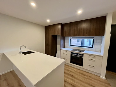 2 bedroom townhouse in Edgeware