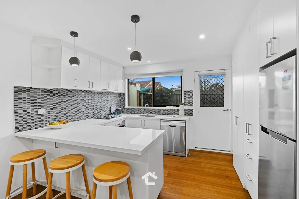 Bayswater North 2Kwarto Single level renovated gem in a prime location