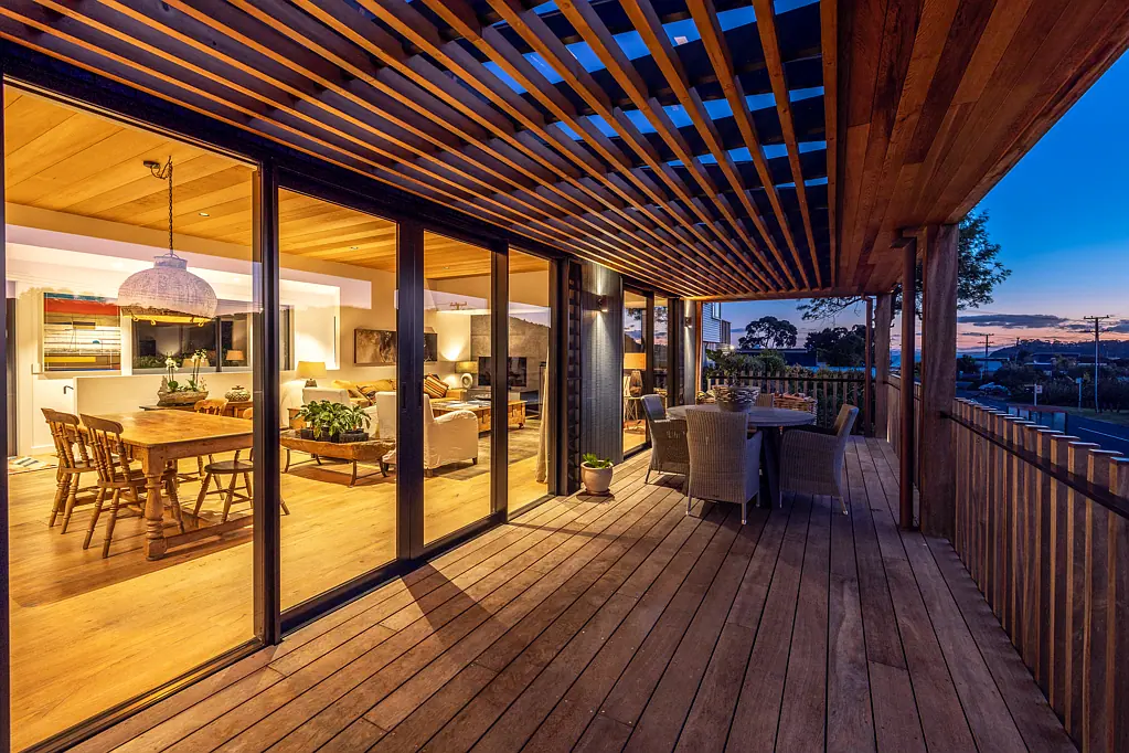 Oneroa 3침실 Two designer homes minutes from the beach.
