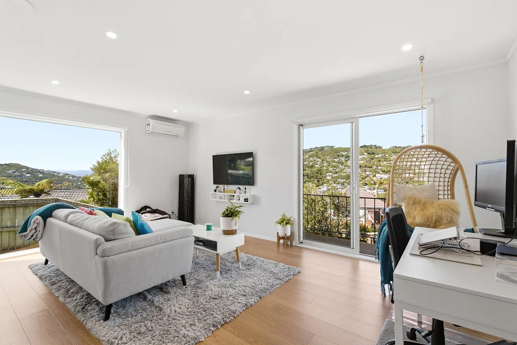 Crofton Downs 2房  "Charming Renovated Home in popular Crofton Downs"